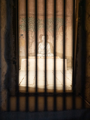 尘埃系列摄影，尘土光线与情绪氛围