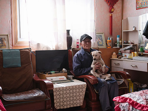 空巢老人纪实摄影，老年人与家庭空间关系