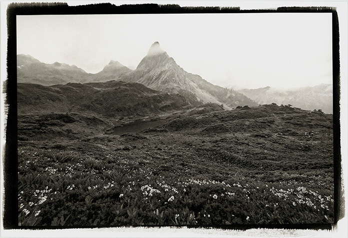 风光摄影作品，自然光线与地形层次